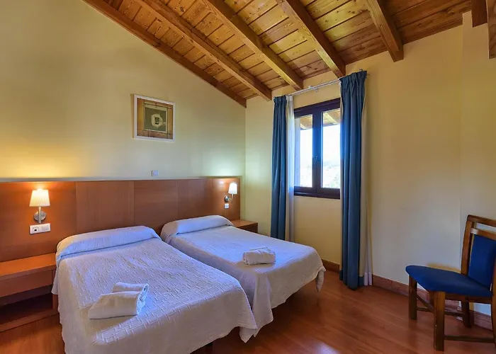 Hotel Ibaigune